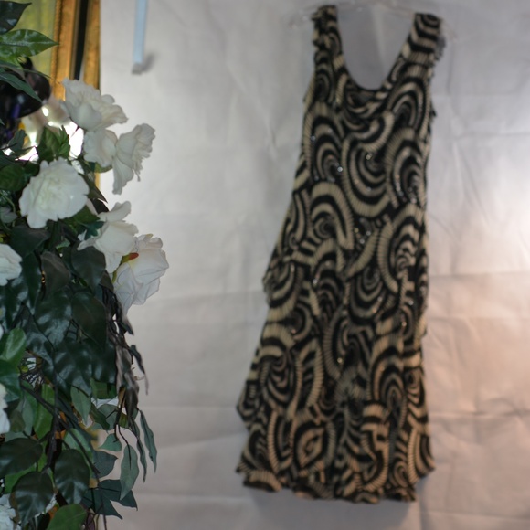 Signature Robbie Bee Beaded Layered Dress SZ 14 - Picture 3 of 8